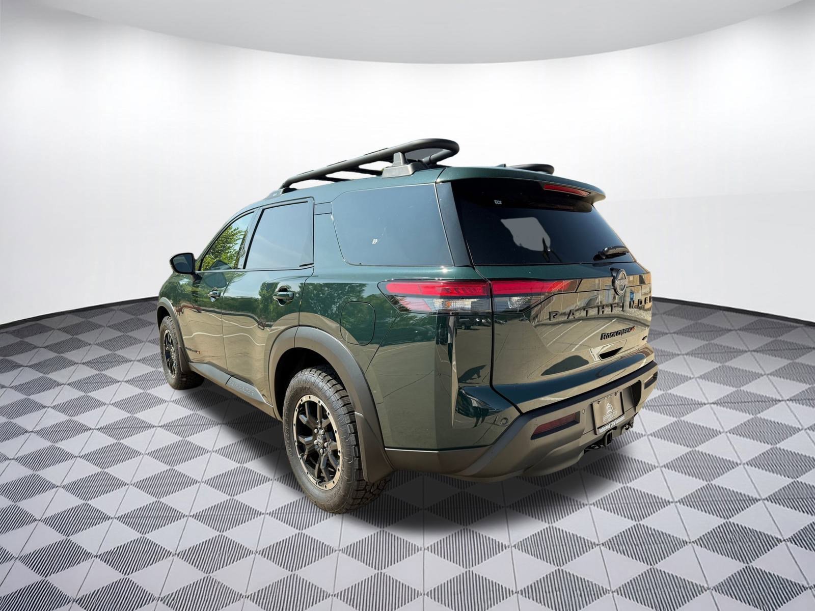 2025 Nissan Pathfinder Rock Creek photo 3