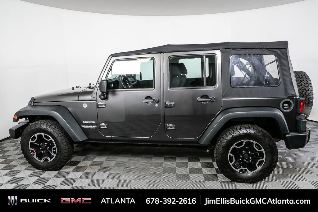 2016 Jeep Wrangler Unlimited Sport photo 2