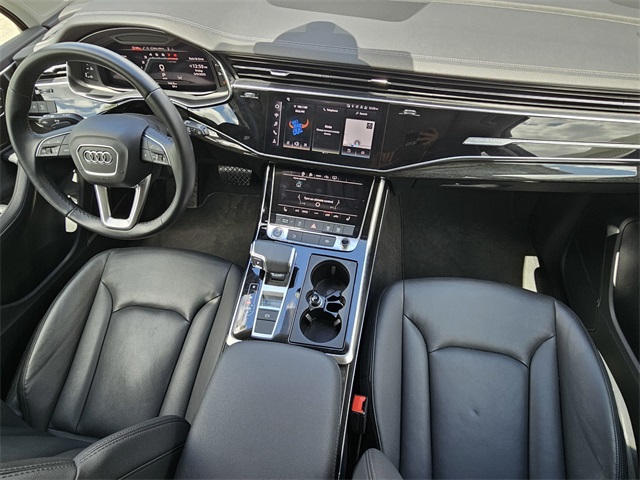 2024 Audi Q7 55 Premium Plus photo 29