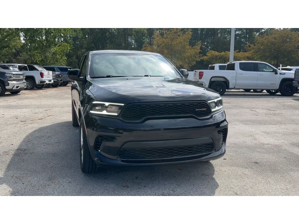 2023 Dodge Durango GT photo 3