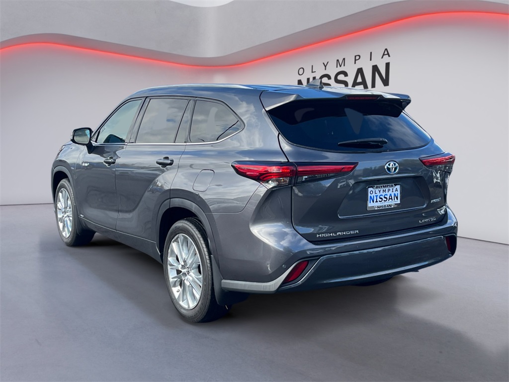 2021 Toyota Highlander Hybrid Limited photo 2