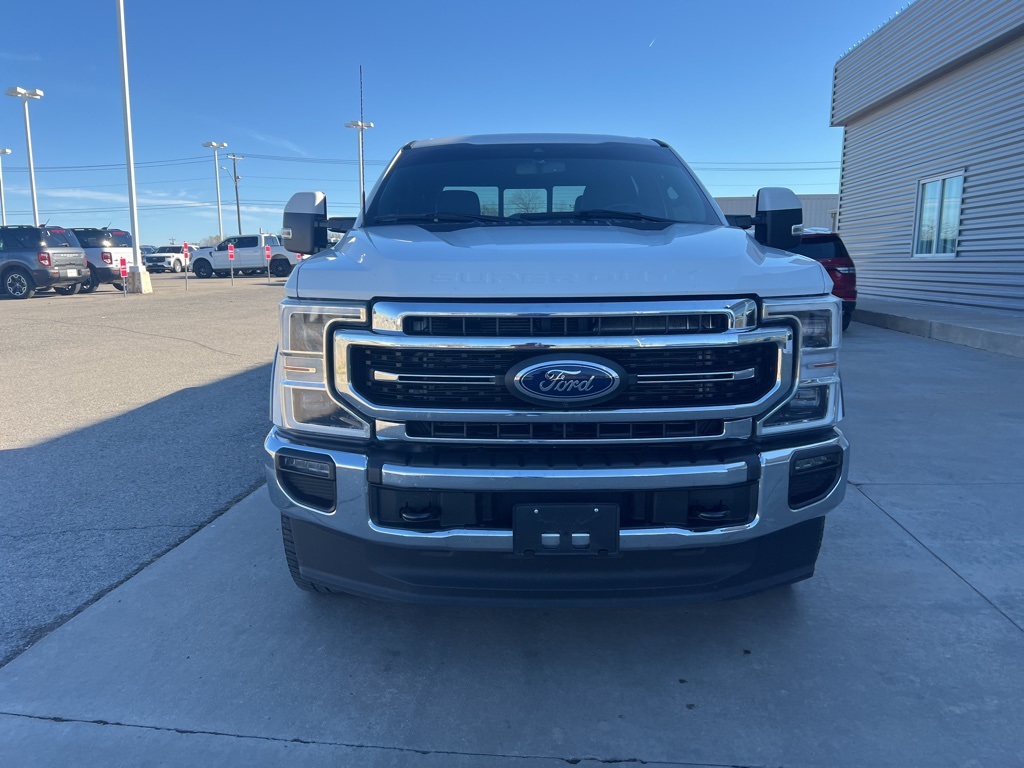 2022 Ford F-250 Lariat photo 2