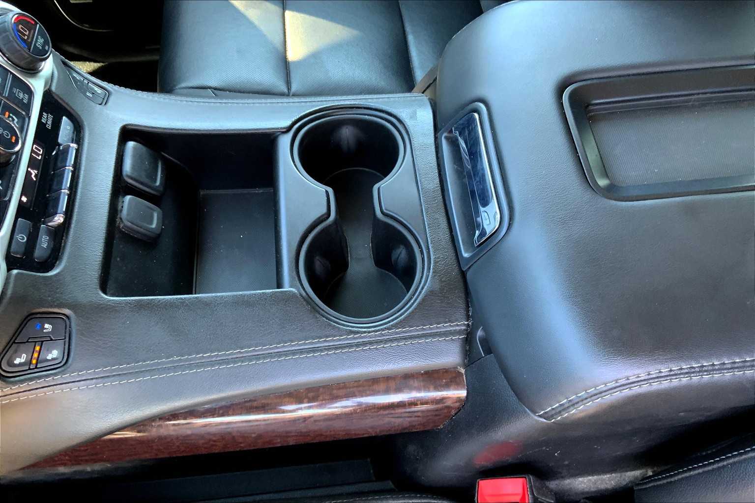2020 Gmc Yukon XL SLT photo 15