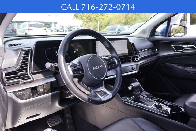 2023 Kia Sportage EX photo 3