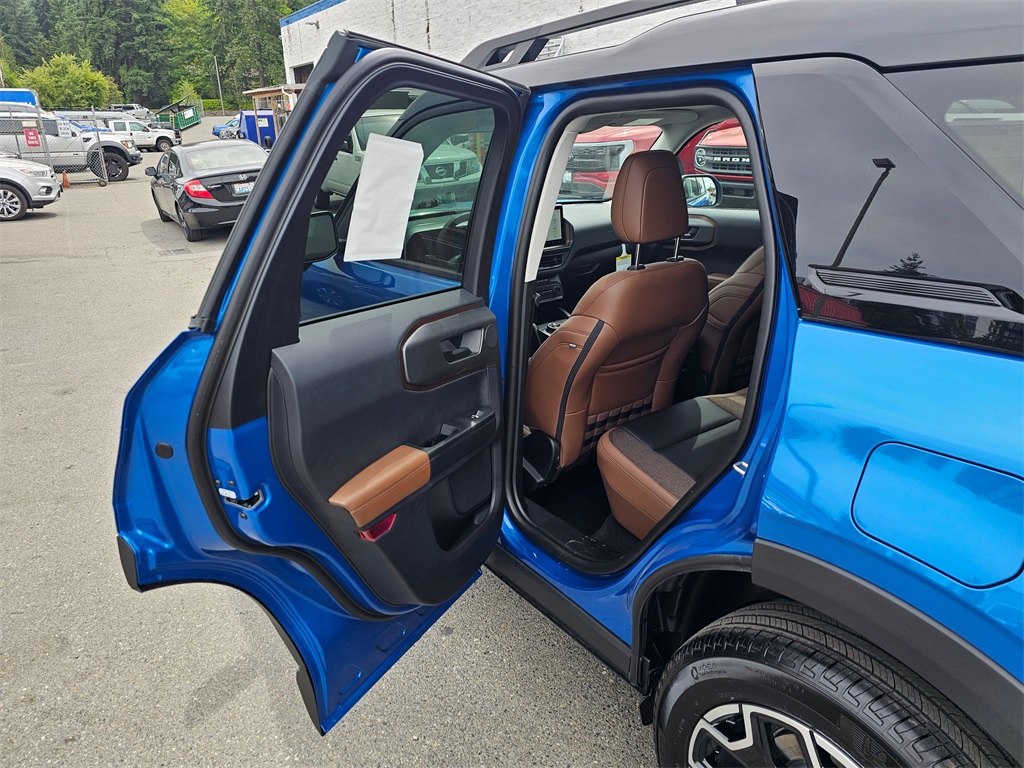 2025 Ford Bronco Sport Outer Banks photo 16