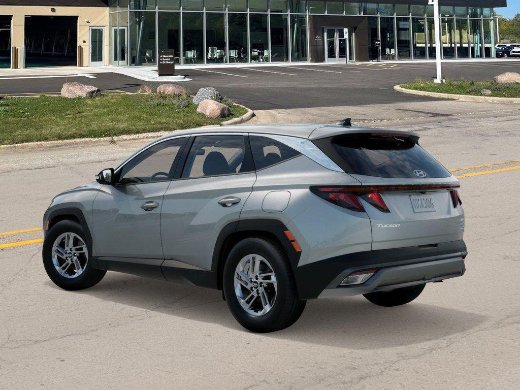 2026 Hyundai Tucson SE photo 3