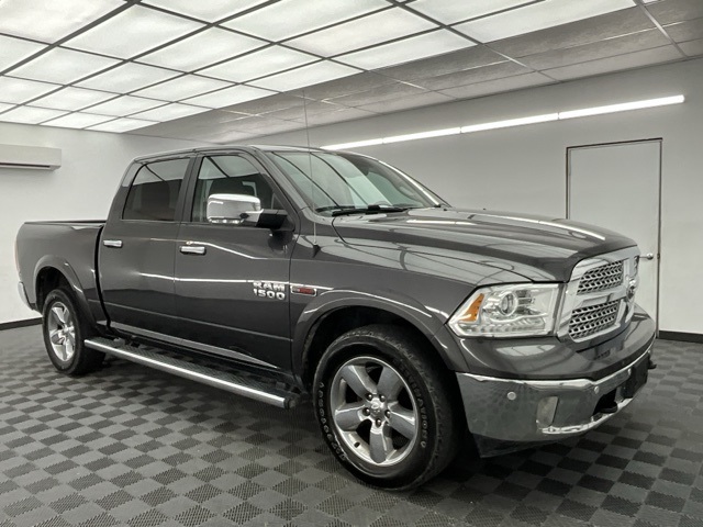 2018 Ram 1500 Laramie photo 3