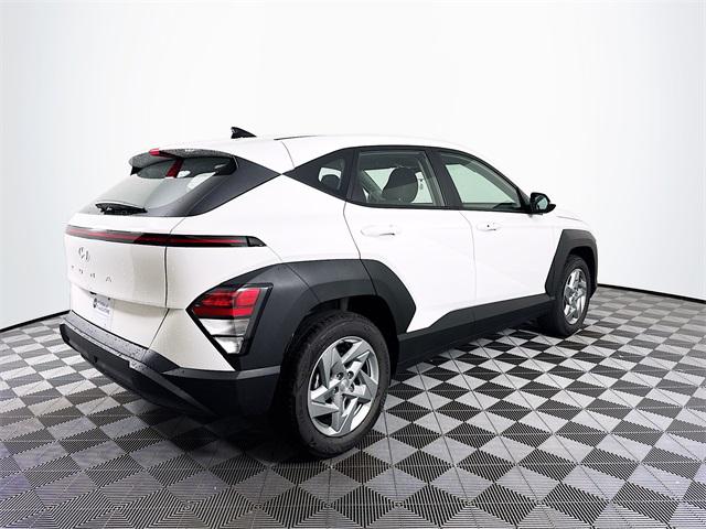 2026 Hyundai Kona SE photo 4