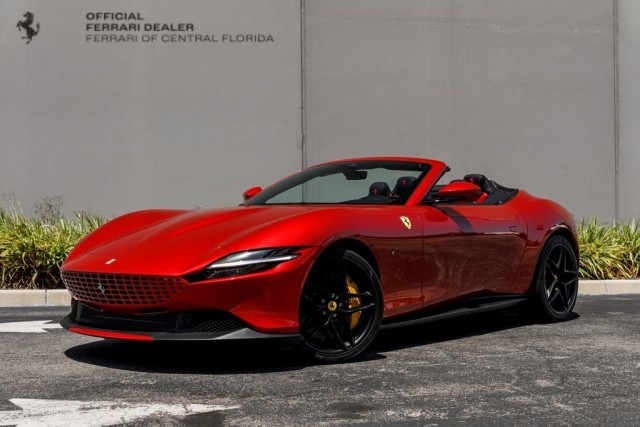 terry33.964ページ     Ferrari 2024 カレンダー Amazon.com : Ferrari 2025 Square Wall Calendar | Car