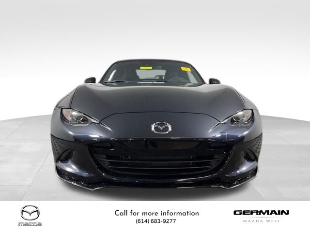2023 Mazda MX-5 Miata Miata photo 2