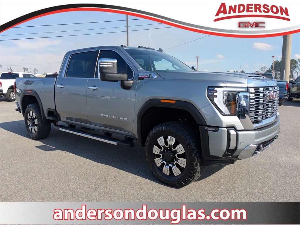 2025 GMC Sierra 2500HD Denali's photo