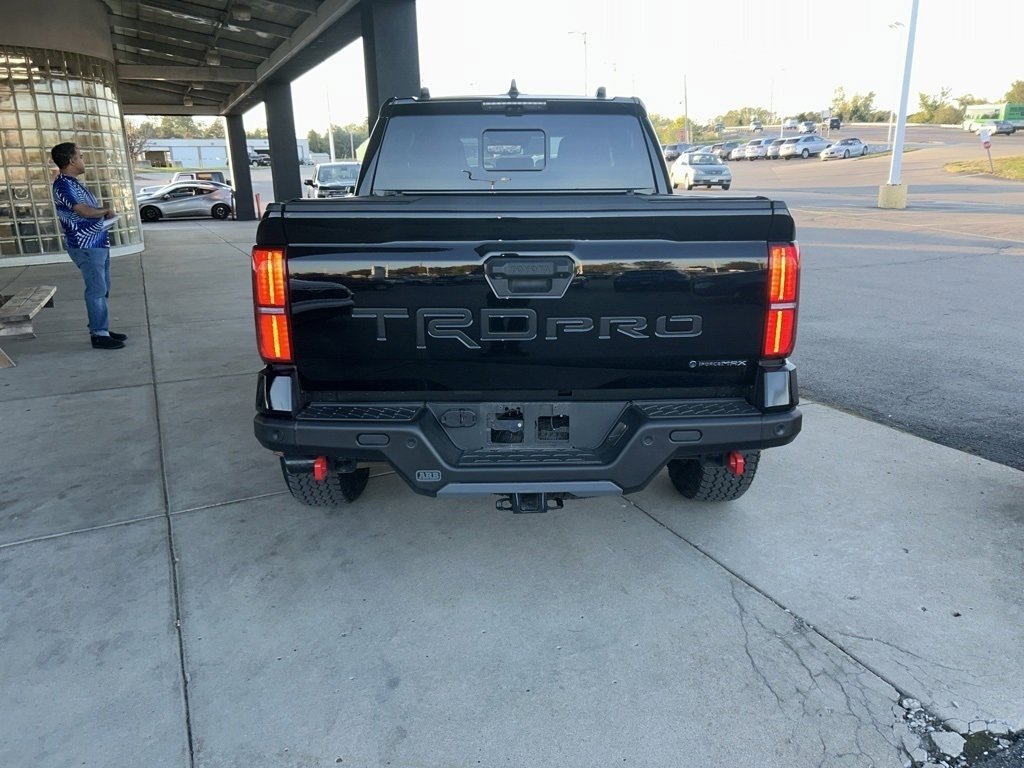 2025 Toyota Tacoma TRD Pro 4x4 photo 4