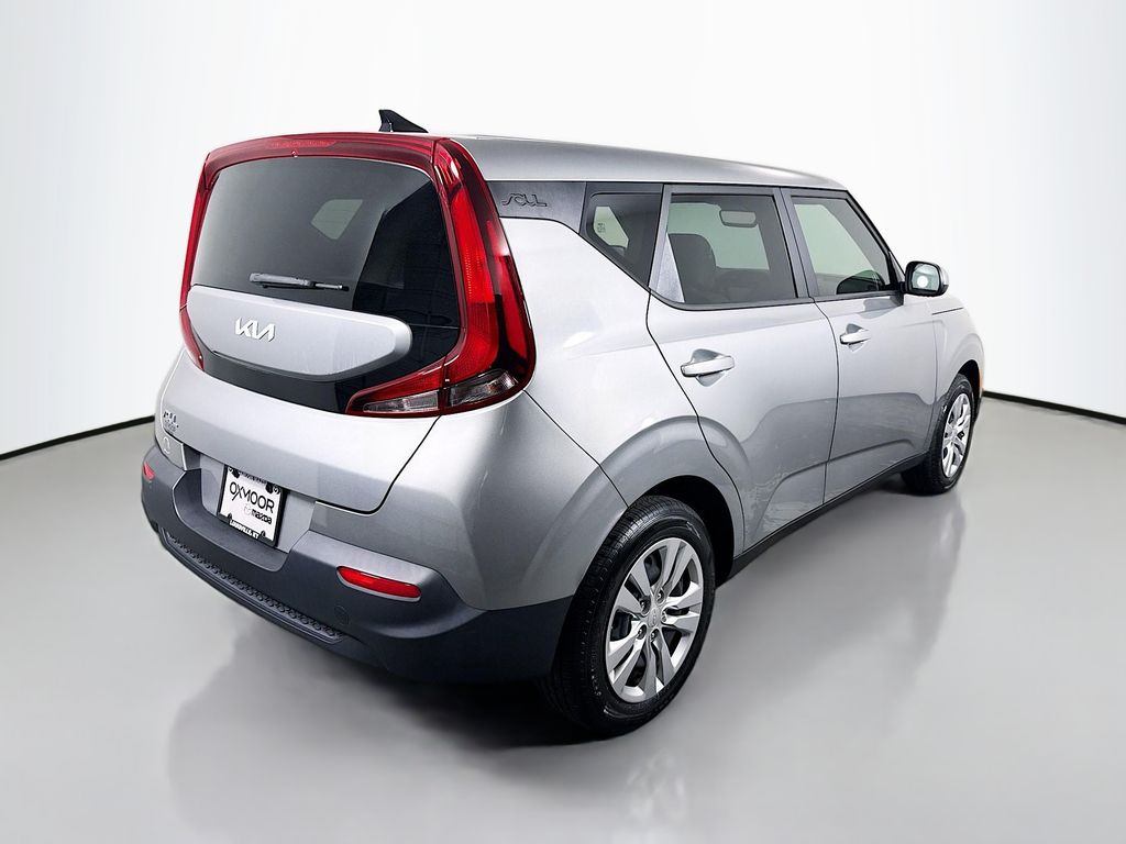 2022 Kia Soul LX photo 7