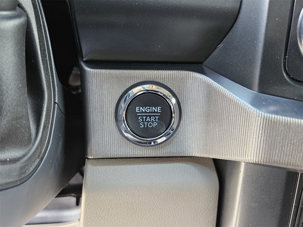 2026 Ford F-250 Platinum photo 18