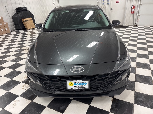 Used 2023 Hyundai Elantra SEL with VIN 5NPLM4AG8PH106438 for sale in Rochester, Minnesota