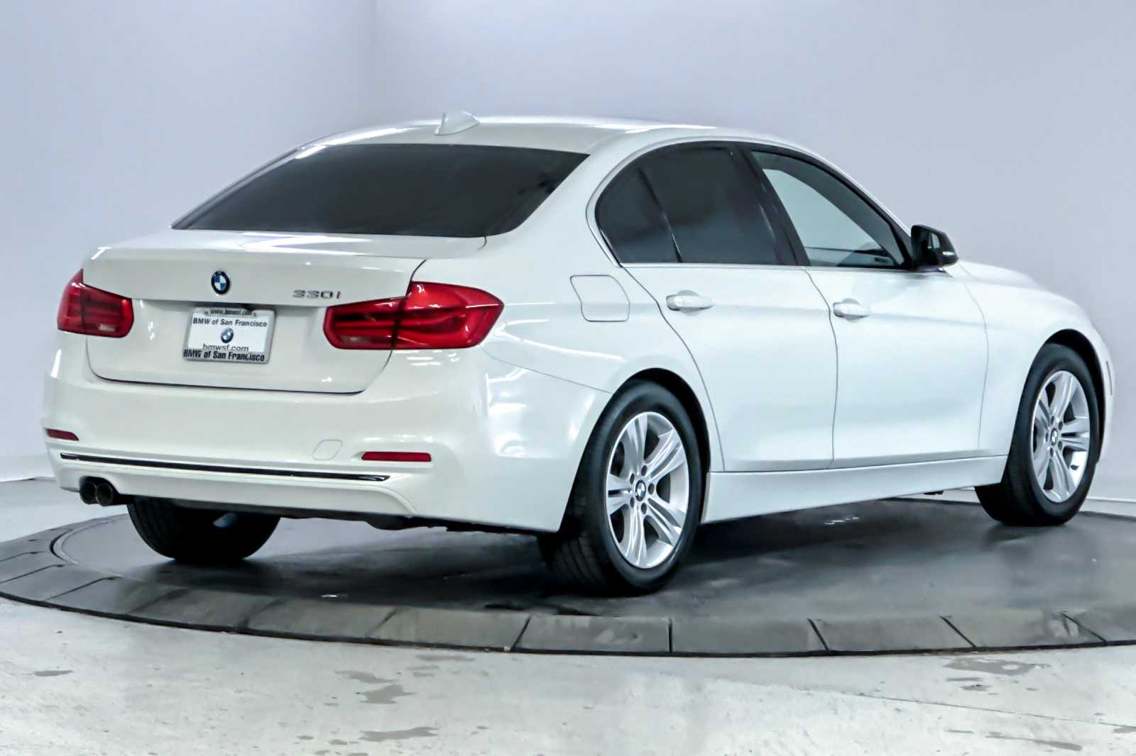 Used 2018 BMW 3 Series 330i with VIN WBA8B9G55JNU97180 for sale in San Francisco, CA
