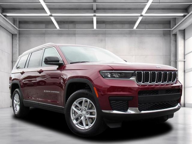 2025 Jeep Grand Cherokee L Laredo's photo