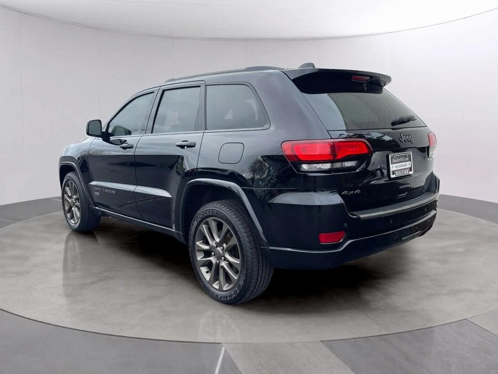 2017 Jeep Grand Cherokee Limited photo 3