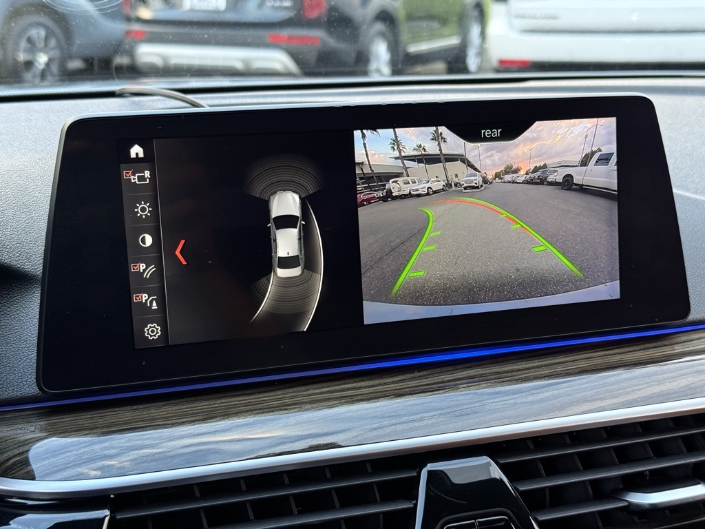 2018 Bmw 530i 5-Series photo 2