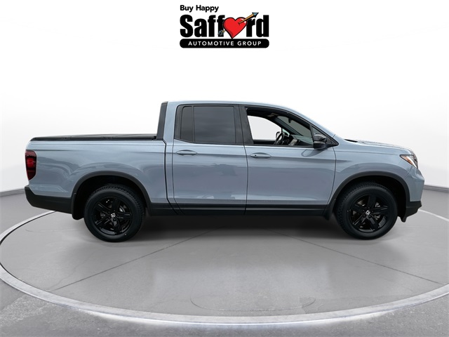 2023 Honda Ridgeline Black Edition photo 5