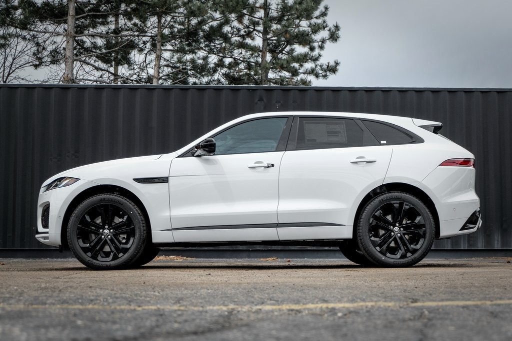 2026 Jaguar F-PACE P400 R-Dynamic S photo 3