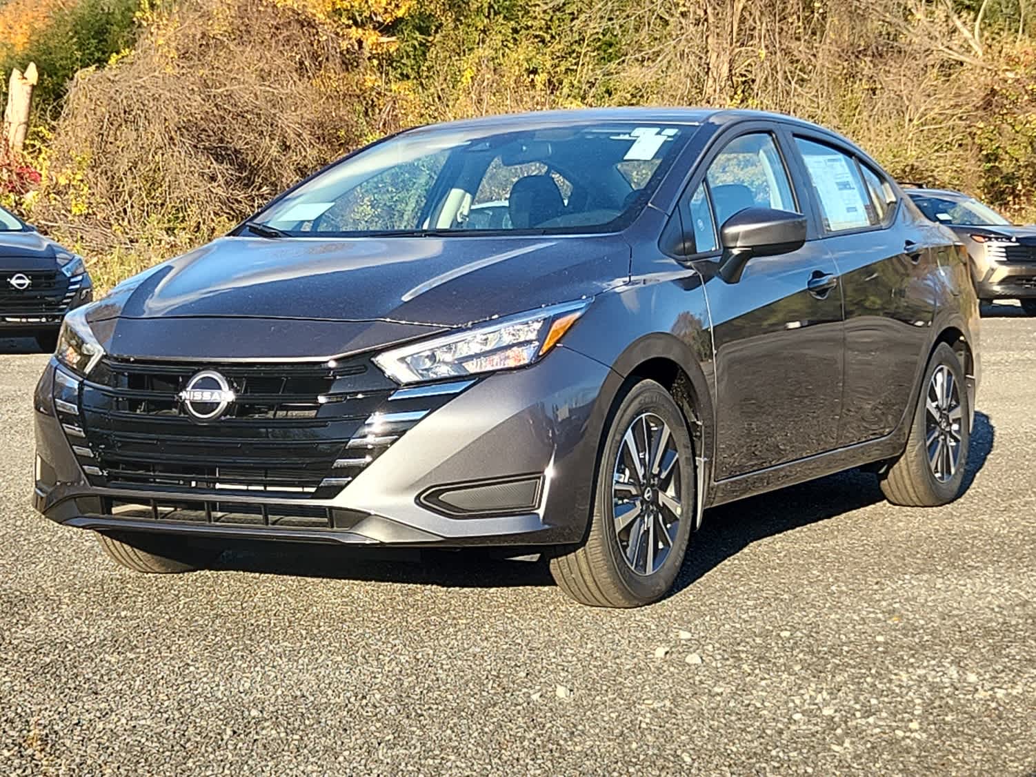 2025 Nissan Versa SV's photo