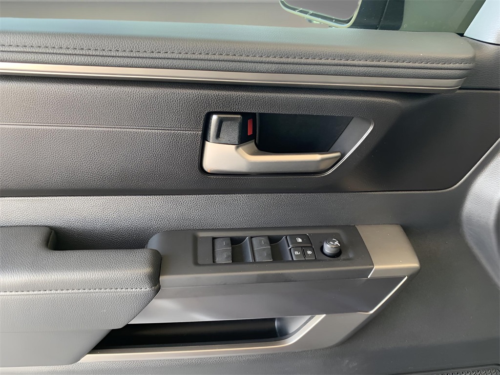 2024 Toyota Tundra SR5 photo 11