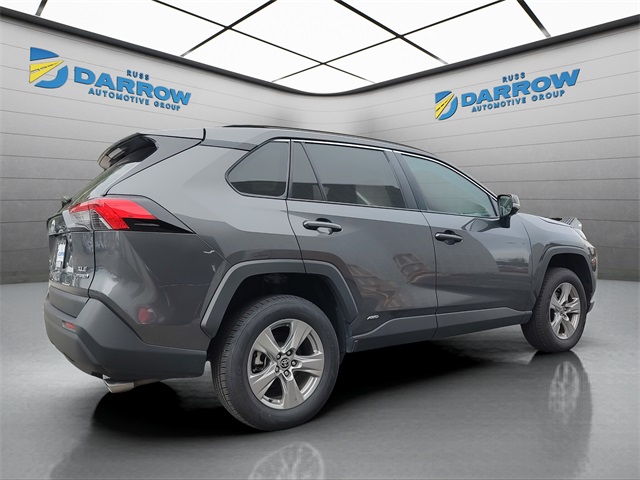 2024 Toyota RAV4 Hybrid XLE photo 3