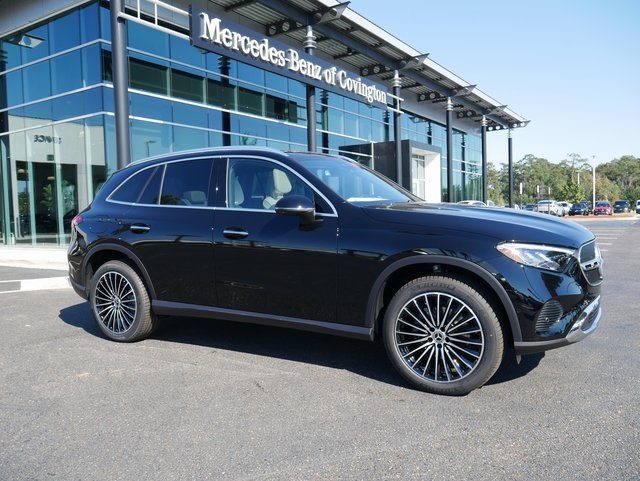 2026 Mercedes Benz GLC 300 4MATIC photo 3