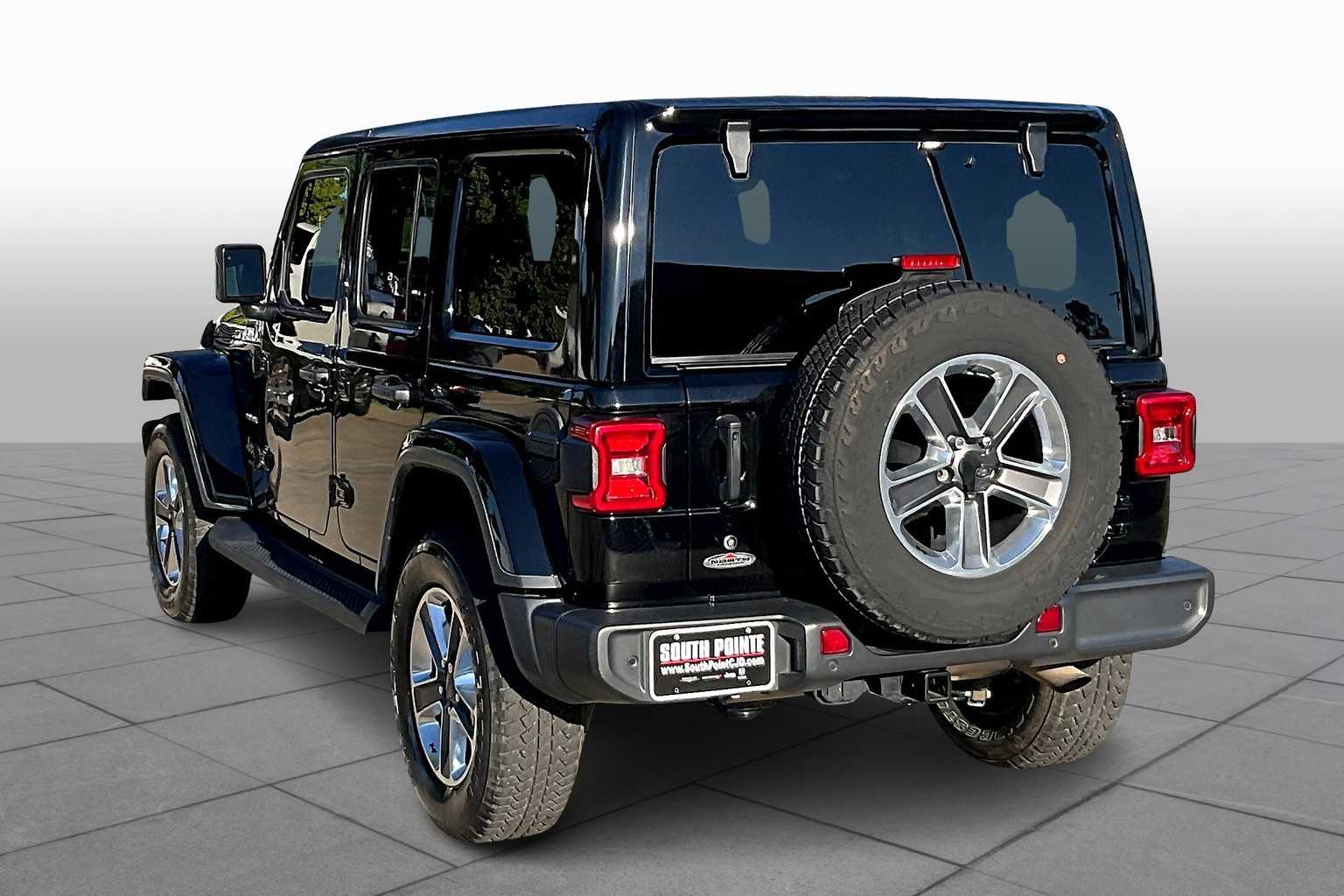 2020 Jeep Wrangler Unlimited North Edition photo 10