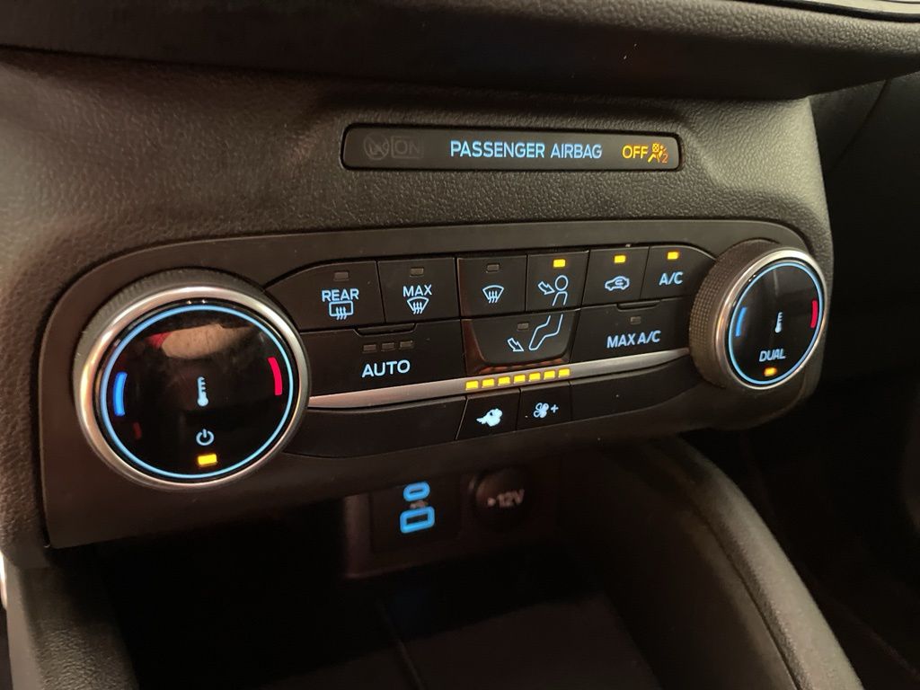 2023 Ford Escape ST-Line photo 28