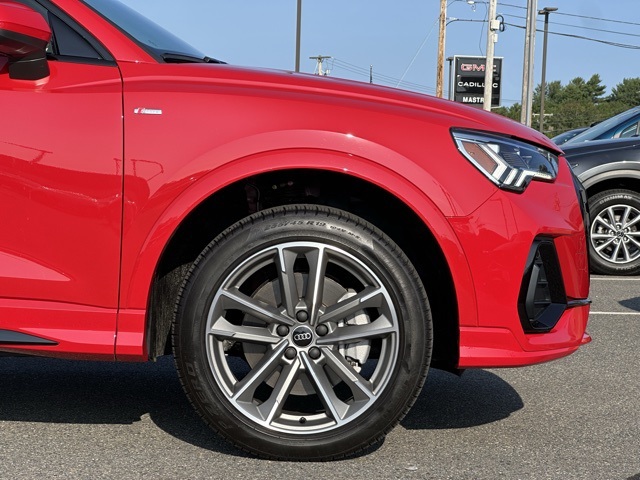 2025 Audi Q3 Premium S line photo 21
