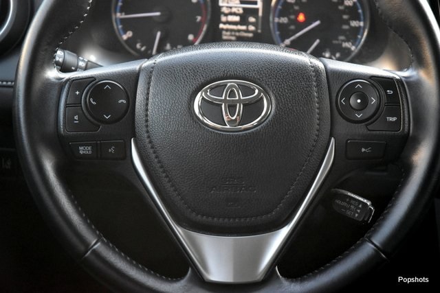 2016 Toyota RAV4 Limited photo 15