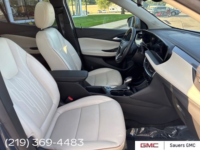 2024 Buick Encore GX Avenir photo 30