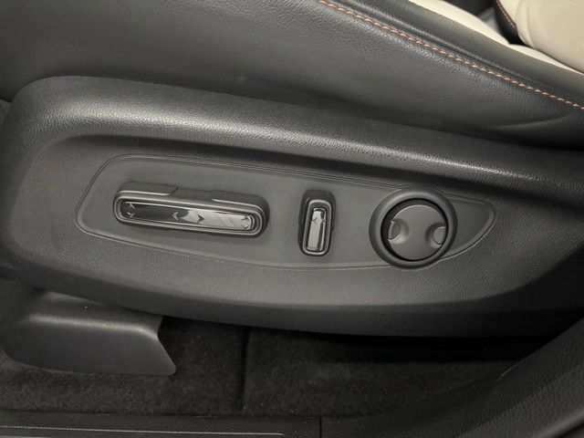 2024 Honda CR-V Hybrid Sport Touring photo 10