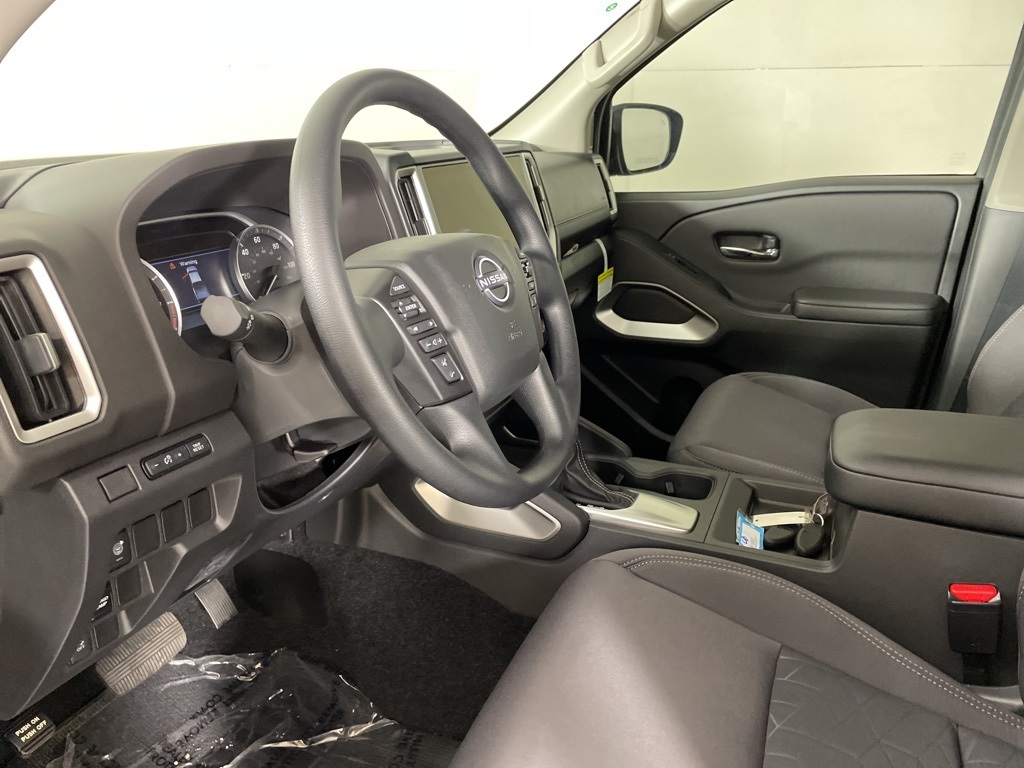 2025 Nissan Frontier Crew Cab SV photo 20