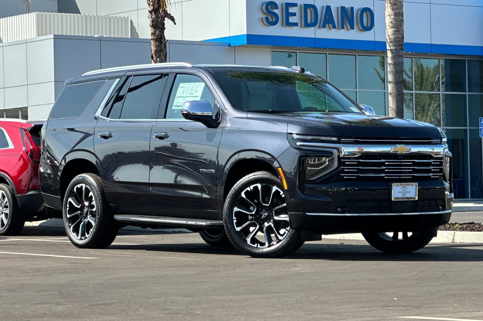 2026 Chevrolet Tahoe Premier photo 2