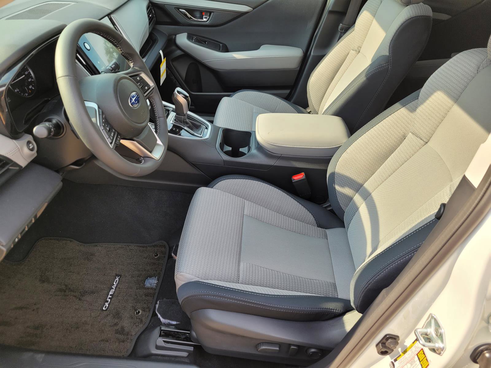 2025 Subaru Outback Premium photo 3