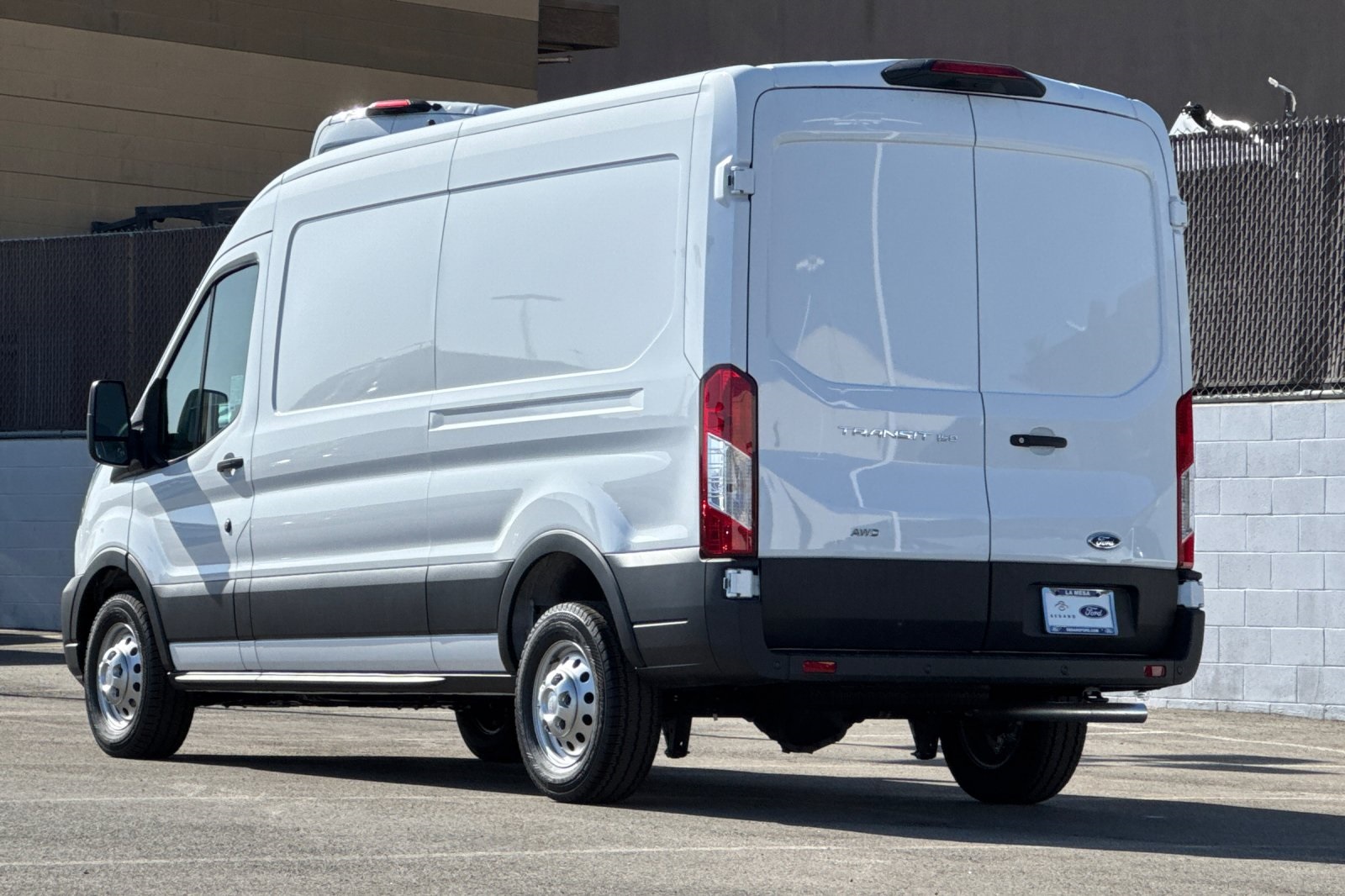 2025 Ford Transit Cargo Van photo 4