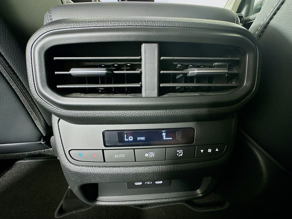 2025 Honda Pilot EX-L photo 21