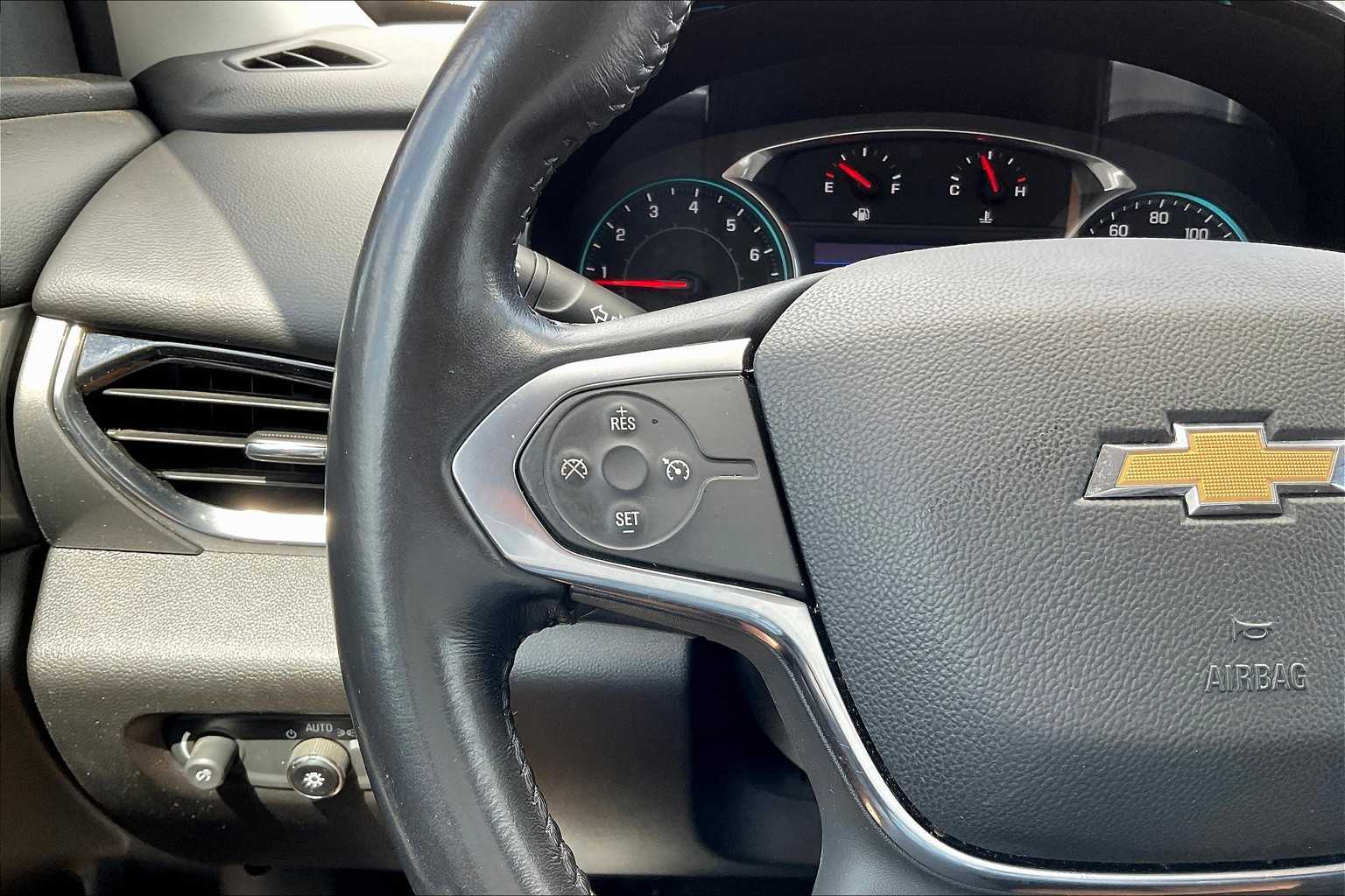 2021 Chevrolet Traverse Cloth photo 20