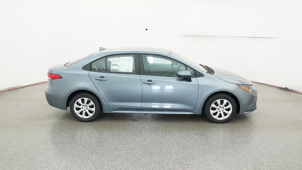 2025 Toyota Corolla LE photo 25