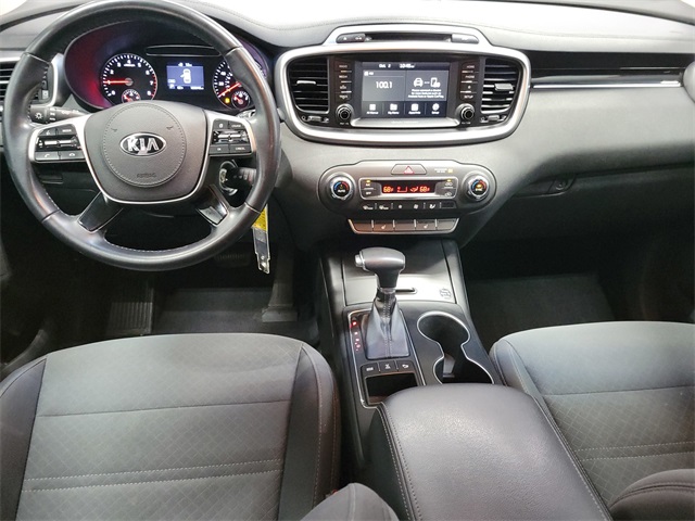 2019 Kia Sorento LX photo 21
