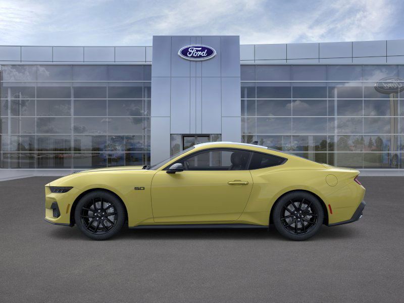 2025 Ford Mustang GT photo 3