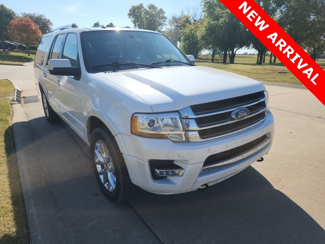 2015 Ford Expedition Limited's photo
