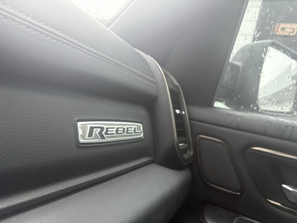 2022 Ram 1500 Rebel photo 18