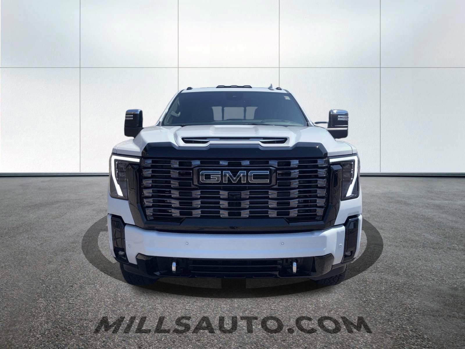 2025 Gmc Sierra 3500 HD Denali Ultimate photo 2