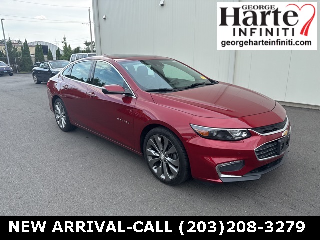 2017 Chevrolet Malibu Premier photo 2