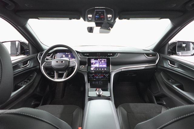 2025 Jeep Grand Cherokee Altitude X photo 7