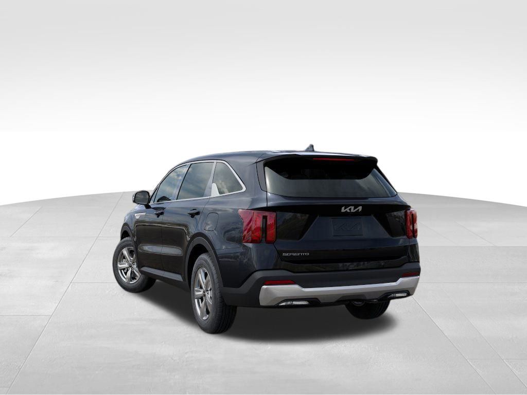 2025 Kia Sorento LX photo 4